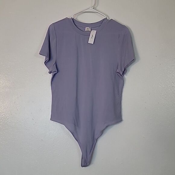 Wilfred Aritzia New Baby Tee Bodysuit nwt - Picture 1 of 6